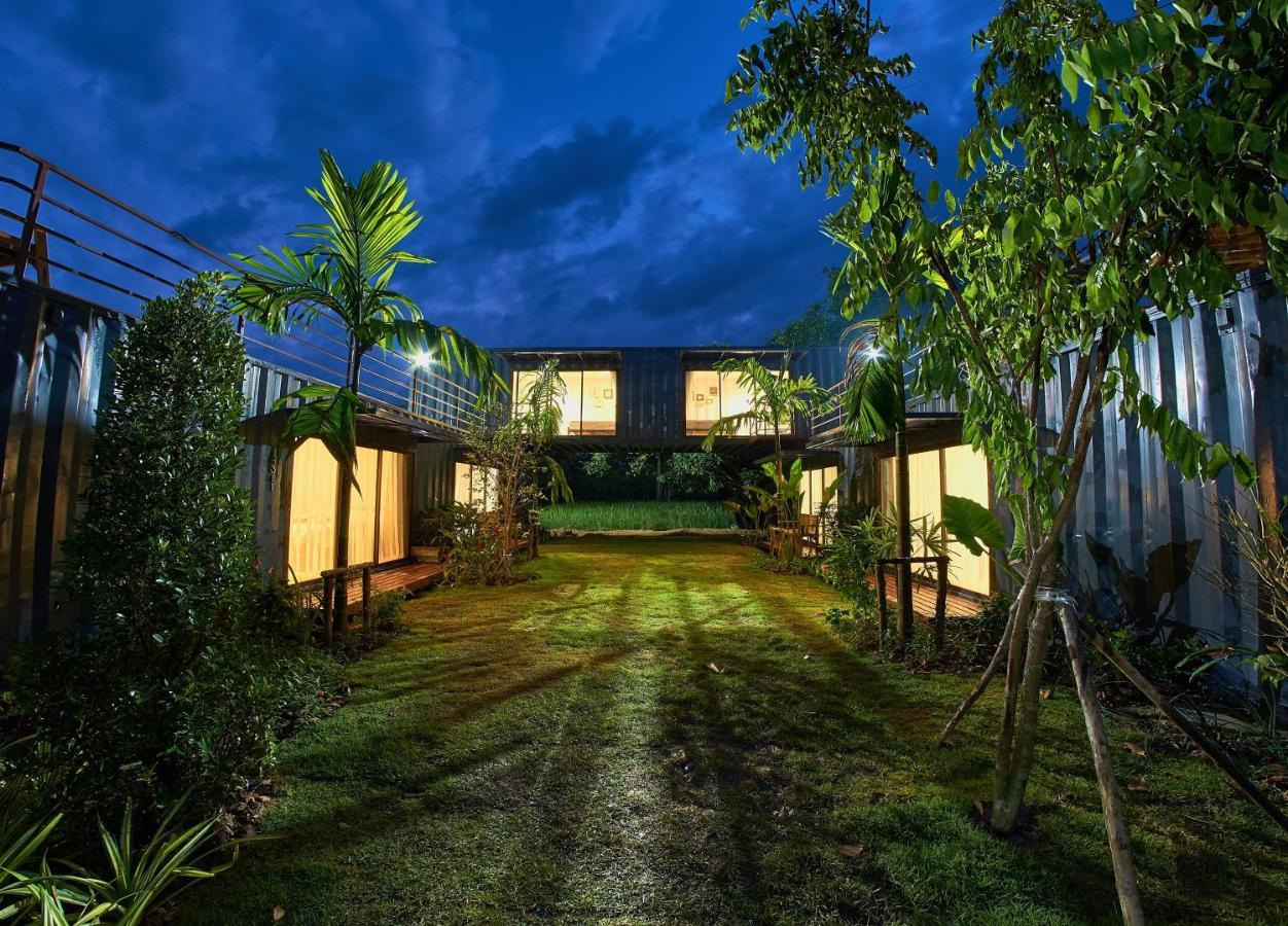 Hiddenbox Hotel Nakhon Nayok Exterior foto